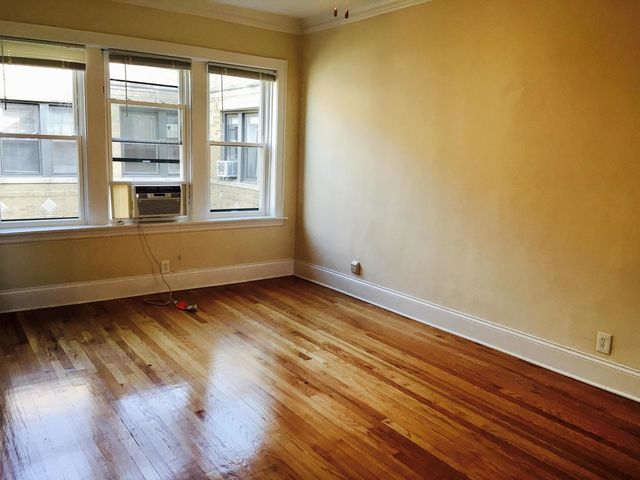 4823 N Springfield Avenue 3E, Chicago, IL 60625