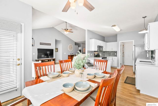 5109 N 154 Street, Omaha, NE 68116