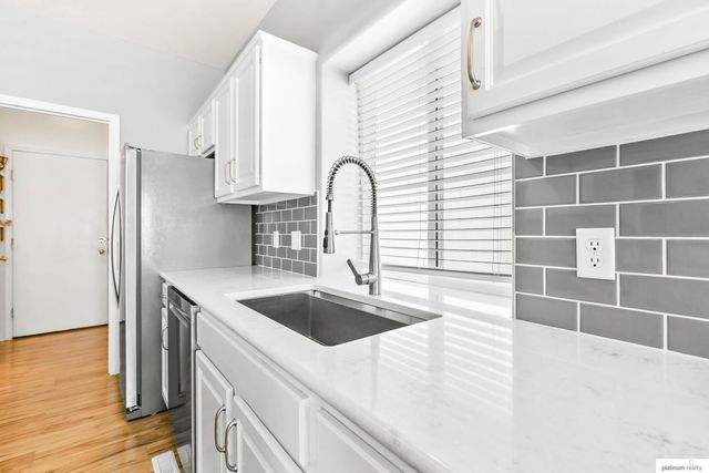 5109 N 154 Street, Omaha, NE 68116