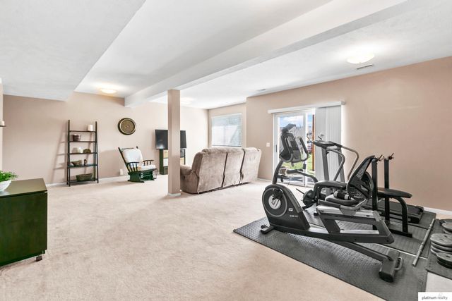 5109 N 154 Street, Omaha, NE 68116