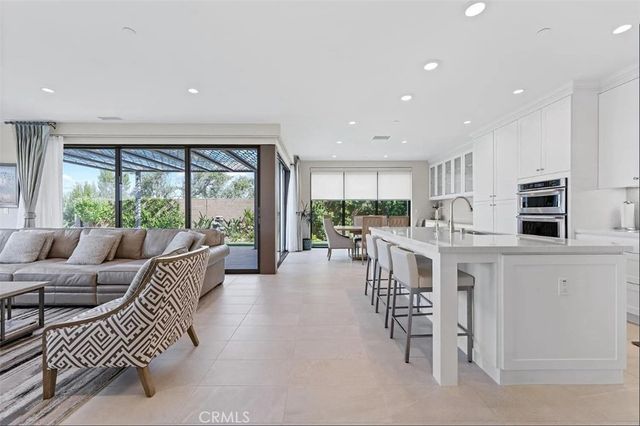 135 Oceano, Irvine, CA 92620