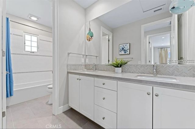 135 Oceano, Irvine, CA 92620