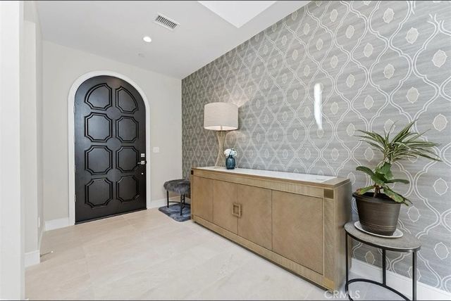 135 Oceano, Irvine, CA 92620
