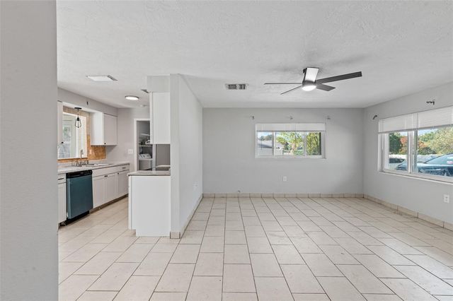 53 S JEFFERSON STREET, Beverly Hills, FL 34465