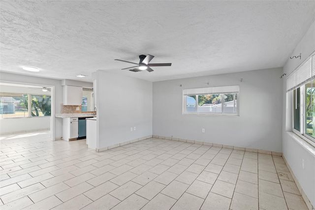 53 S JEFFERSON STREET, Beverly Hills, FL 34465