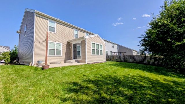 114 Gala Drive, Mundelein, IL 60060