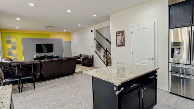 114 Gala Drive, Mundelein, IL 60060
