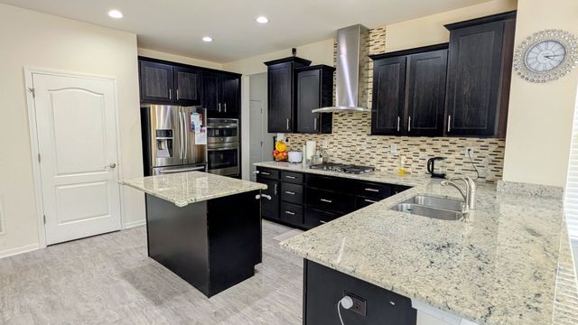 114 Gala Drive, Mundelein, IL 60060
