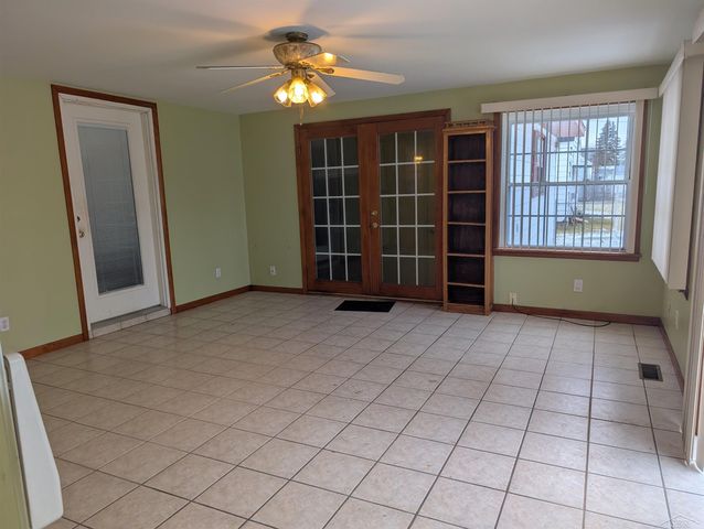 548 S 26th Street, Buena Vista Twp, MI 48601