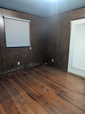 548 S 26th Street, Buena Vista Twp, MI 48601