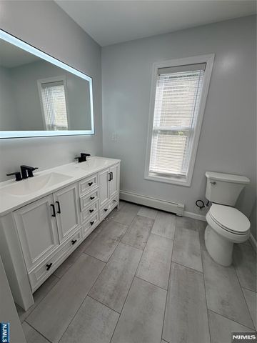66 Edward Court, Clifton, NJ 07011