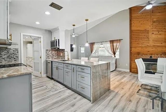 6745 RALSTON BEACH CIRCLE, Tampa, FL 33614