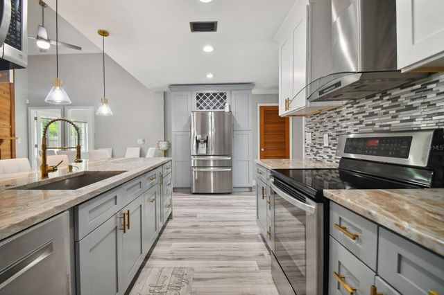 6745 RALSTON BEACH CIRCLE, Tampa, FL 33614