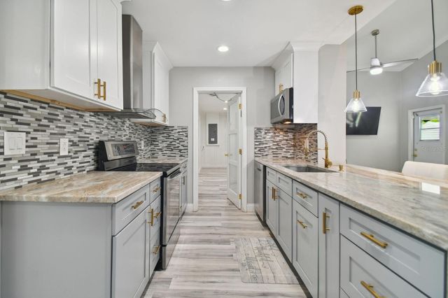 6745 RALSTON BEACH CIRCLE, Tampa, FL 33614