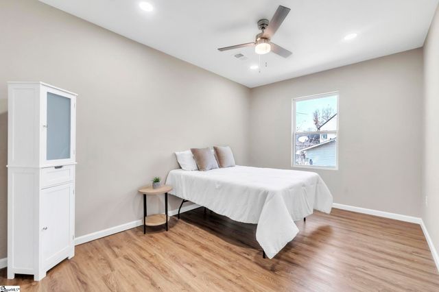 300 Farley Street, Spartanburg, SC 29303