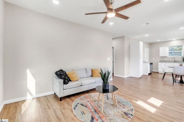 300 Farley Street, Spartanburg, SC 29303