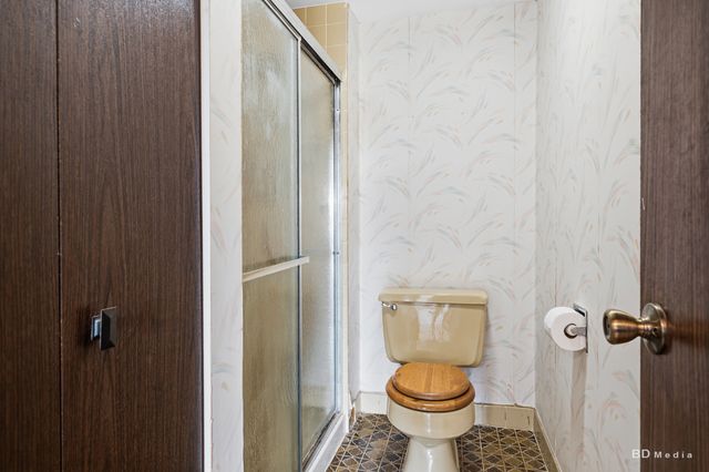 13628 Royal Court 810, Crestwood, IL 60418