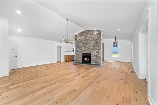 806 Robinson Ridge Rd, Baxter, TN 38544