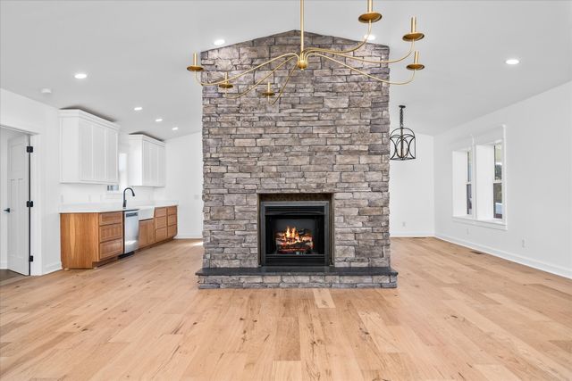 806 Robinson Ridge Rd, Baxter, TN 38544