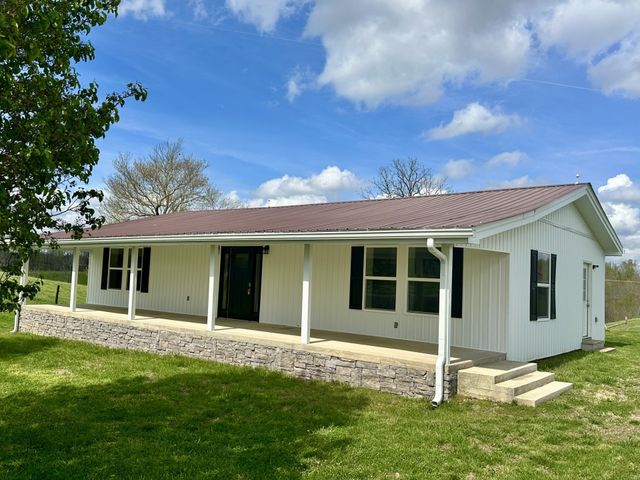 806 Robinson Ridge Rd, Baxter, TN 38544