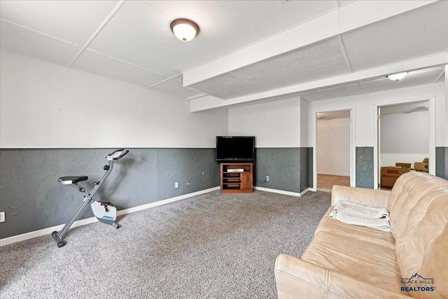 6 Merry Lane, Spearfish, SD 57783