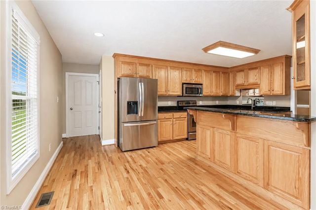 115 Seven Springs Loop, Statesville, NC 28625