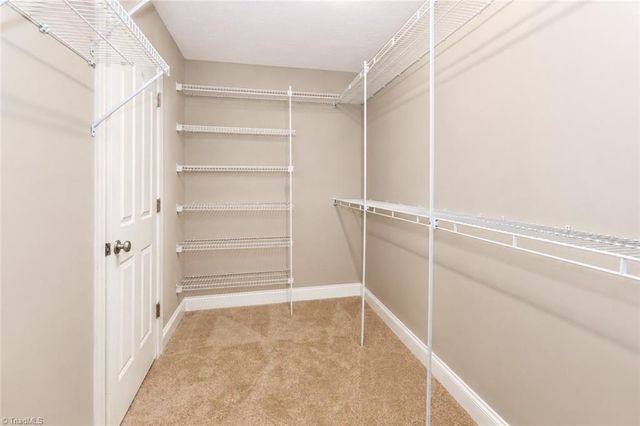 115 Seven Springs Loop, Statesville, NC 28625