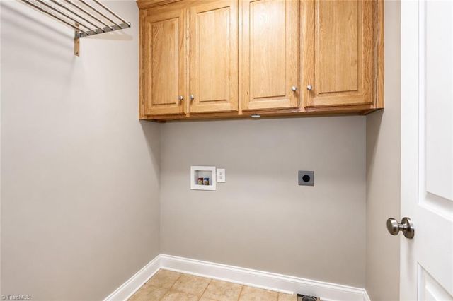 115 Seven Springs Loop, Statesville, NC 28625
