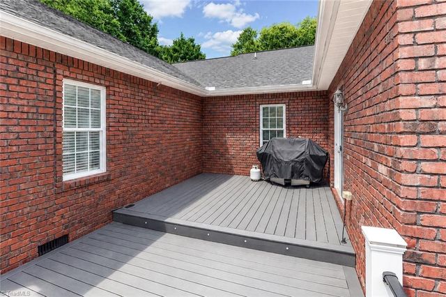 115 Seven Springs Loop, Statesville, NC 28625