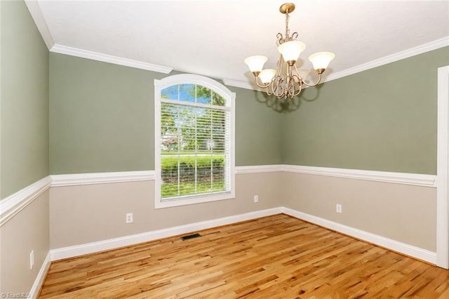 115 Seven Springs Loop, Statesville, NC 28625
