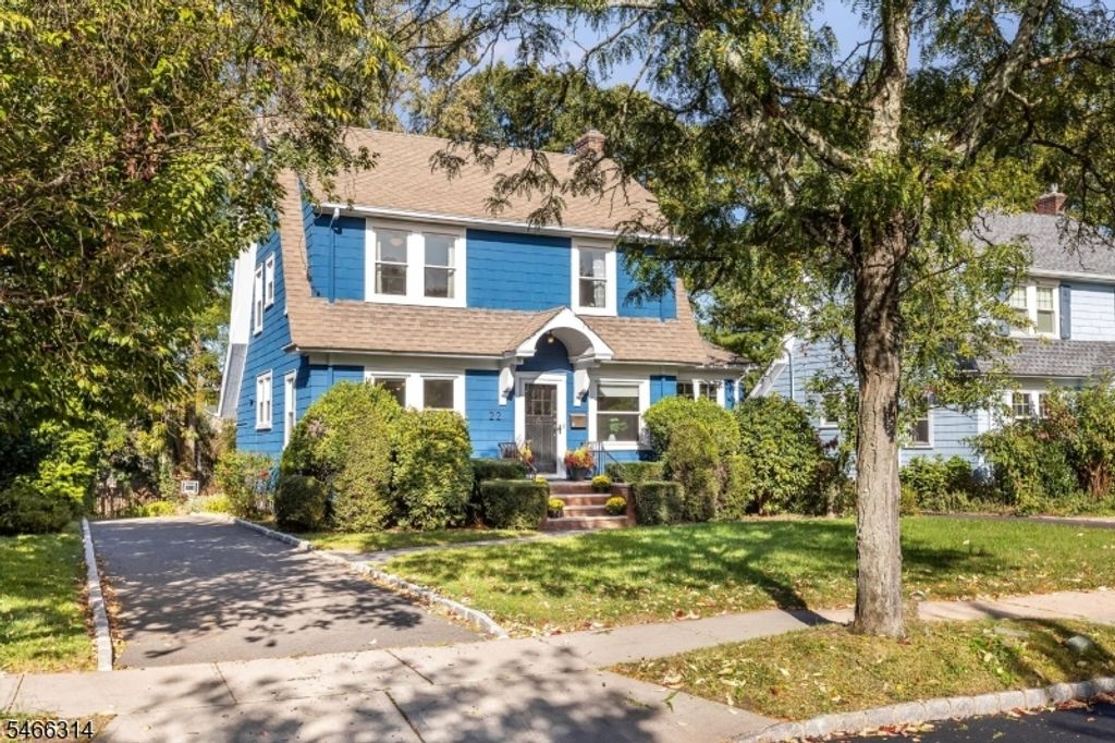 22 Euclid Pl, Montclair Twp., NJ 07042 — photo 2