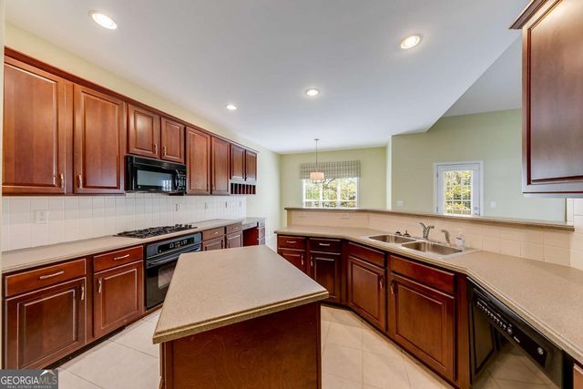 1151 Emperor Lane, Hoschton, GA 30548