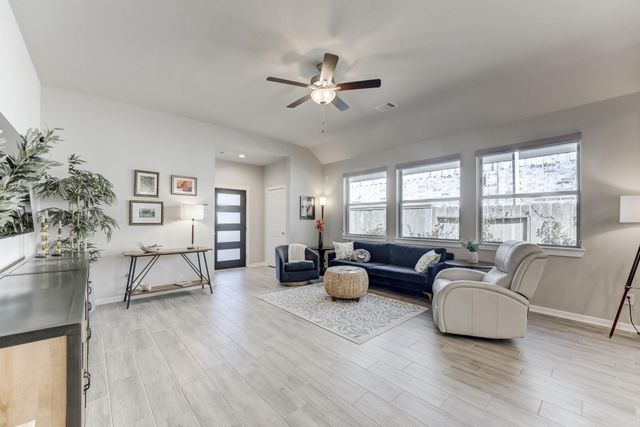 111 Sugar Peak Court, Montgomery, TX 77316