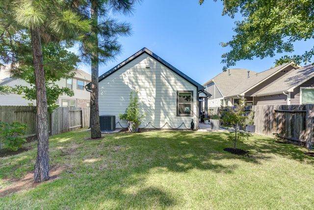 111 Sugar Peak Court, Montgomery, TX 77316