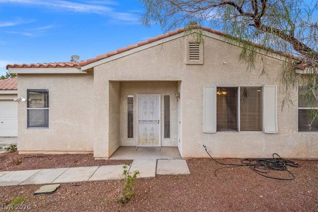 7904 Smokey Ridge Court, Las Vegas, NV 89131