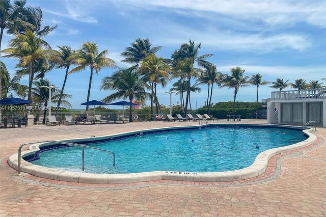 2655 Collins Ave 2301, Miami Beach, FL 33140