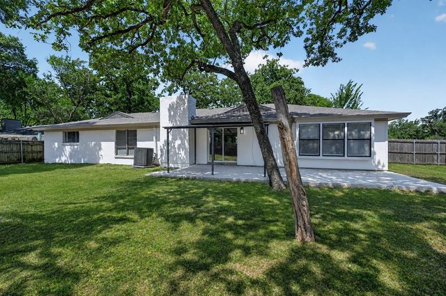 1620 Sunnybrook Drive, Irving, TX 75061