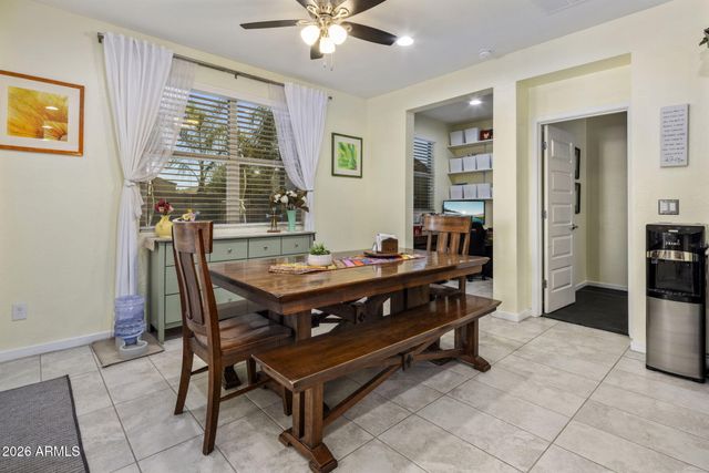 1013 W BLUE RIDGE Drive, San Tan Valley, AZ 85140