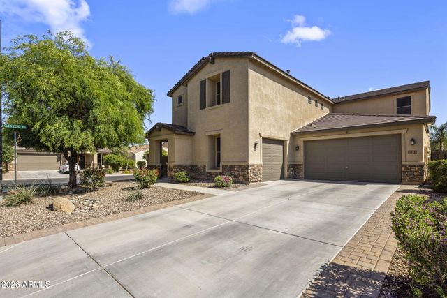 1013 W BLUE RIDGE Drive, San Tan Valley, AZ 85140