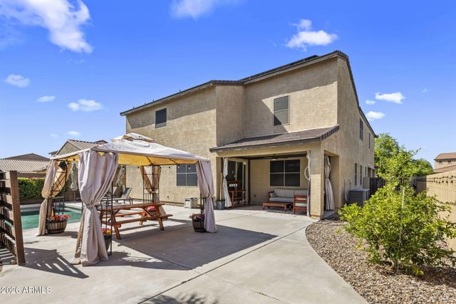 1013 W BLUE RIDGE Drive, San Tan Valley, AZ 85140