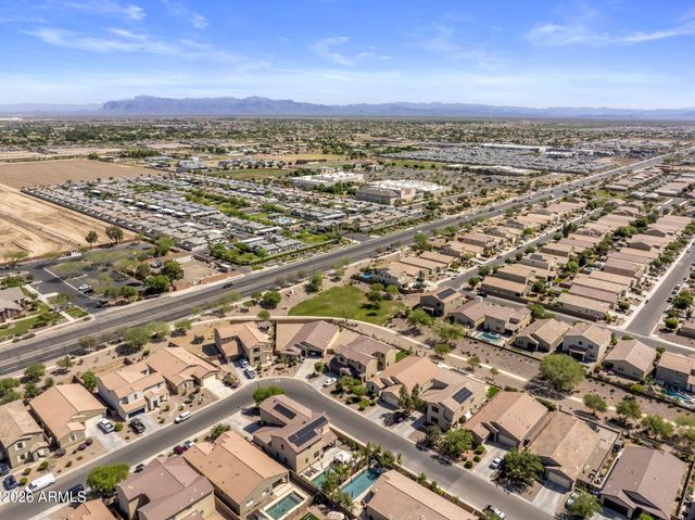 1013 W BLUE RIDGE Drive, San Tan Valley, AZ 85140