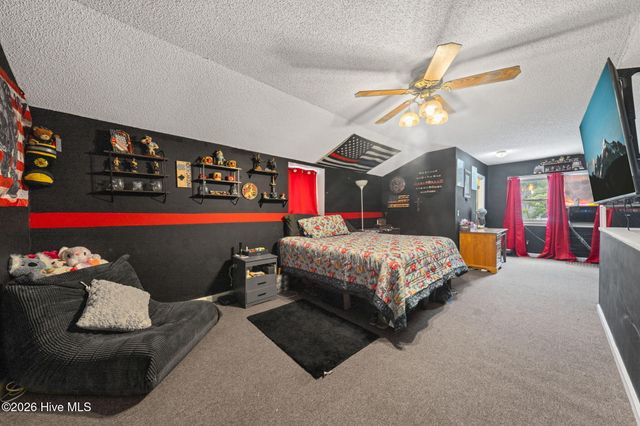 307 W Canary Street, Dunn, NC 28334