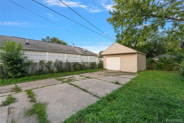 9236 Evergreen Avenue, Detroit, MI 48228