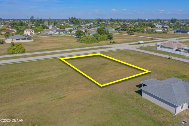 2904 Tropicana Parkway W, Cape Coral, FL 33993