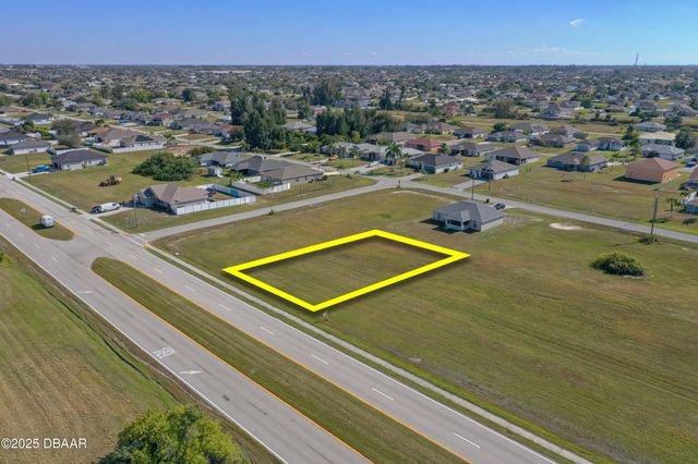 2904 Tropicana Parkway W, Cape Coral, FL 33993