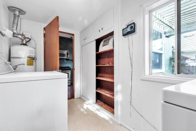 803 51st St, Sacramento, CA 95819