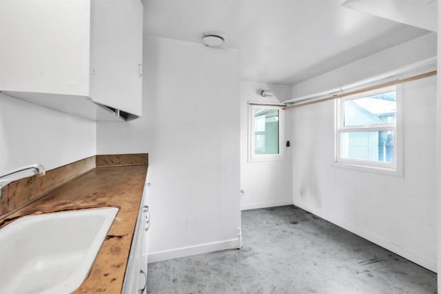 803 51st St, Sacramento, CA 95819