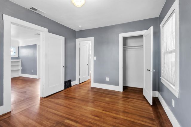 803 51st St, Sacramento, CA 95819