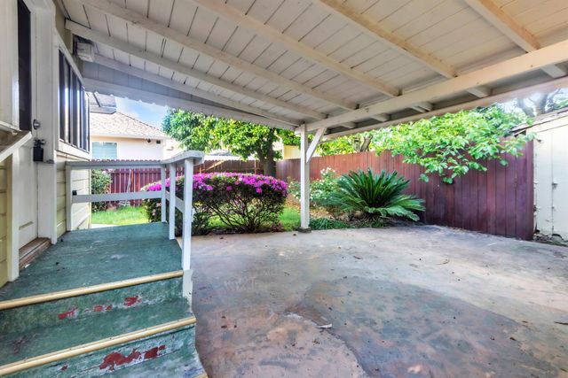 803 51st St, Sacramento, CA 95819