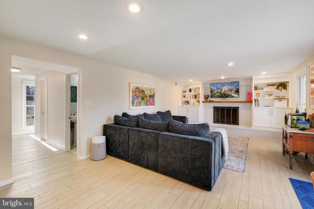 11411 ROLLING HOUSE RD, Rockville, MD 20852